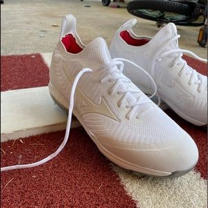 I purchased these cleats for my daughter and they are a half size too big.